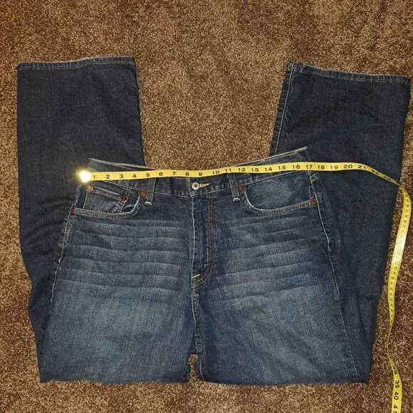 Lucky Brand Dungarees by Gene Montesano Classic fit Jeans Size 34 Short Inseam - Picture 5 of 12